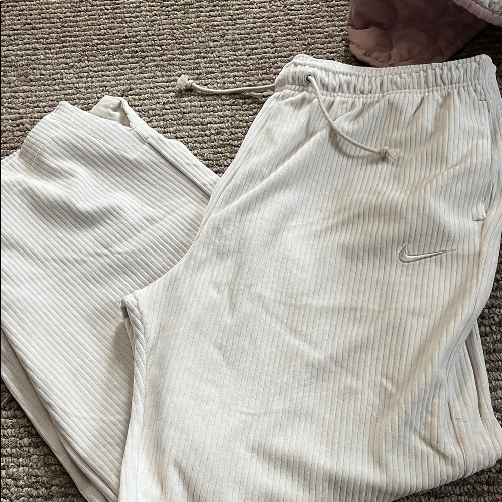 Nike Off-White Ribbed Sweatpants